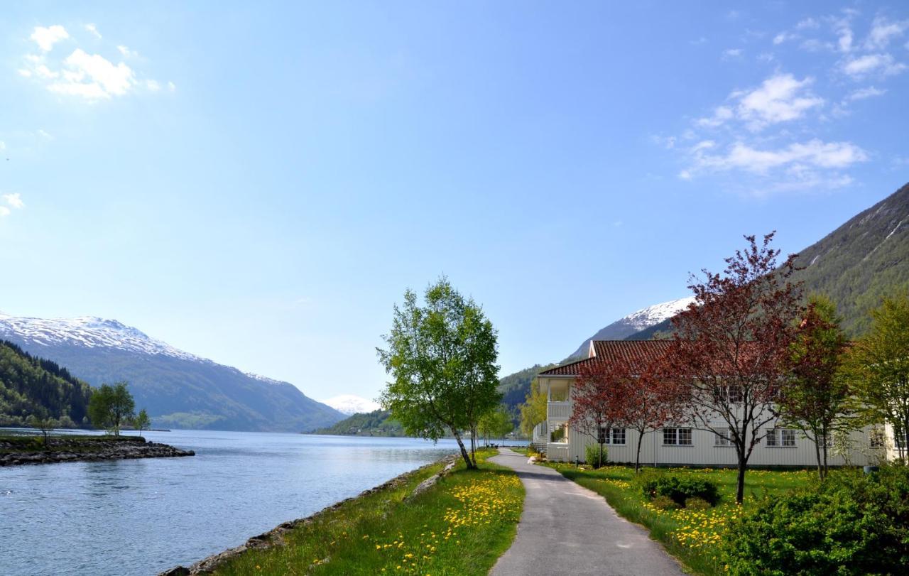 Hotel Loenfjord Loen Exterior foto